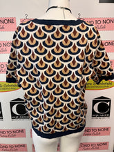Cargar imagen en el visor de la galería, Christian Siriano Graphic Sweater (Size XL)