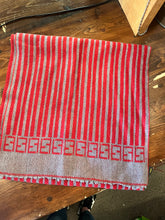 Cargar imagen en el visor de la galería, Bufanda de lana de diseñador Fendi