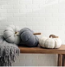 Charger l'image dans la galerie, Sherpa Grey Pumpkin Pillow