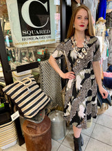 Cargar imagen en el visor de la galería, Abstract Animal Print Dress