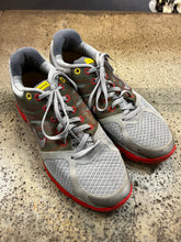 Load image into Gallery viewer, Nike Livestrong Running Shoes (Size 10)