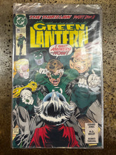 Cargar imagen en el visor de la galería, Vintage DC Comics - Green Lantern (5 Choices)