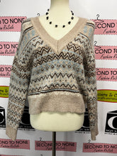 Load image into Gallery viewer, Cropped Wool Sweater (Size S)