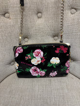 Load image into Gallery viewer, Betsy Johnson Bow Crossbody