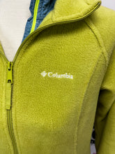 Load image into Gallery viewer, Columbia Neon Green Sweater (Size M)