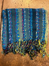Cargar imagen en el visor de la galería, Indian Slub Scarf (8 Colours)