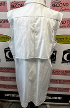 Load image into Gallery viewer, Sleeveless Dress Shirt (Size XL)