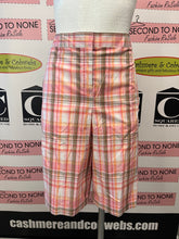 Charger l'image dans la galerie, NWT IZOD Plaid Bermuda Shorts (Size 16)