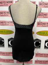 Cargar imagen en el visor de la galería, Lululemon Active Tank (Size XS)