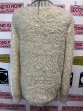 Charger l'image dans la galerie, Cream Eyelash Sequin Sweater (Size XL)