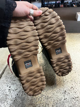 Load image into Gallery viewer, Storm by Cougar Winter Boots (Size 8)