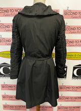 Charger l'image dans la galerie, Samuel Dong Black Pleated Belted Jacket (Size S)