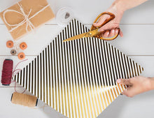 Cargar imagen en el visor de la galería, All-Purpose Scissors (Only 2 Colours Left!)