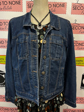Load image into Gallery viewer, Reitmans Classic Denim Jacket (Size 15)
