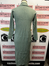 Cargar imagen en el visor de la galería, Ribbed Long Cardigan (Only 2 Colours Left!)