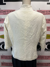 Load image into Gallery viewer, CJ Banks Cotton Monochrome Flower Jacket (Size X)