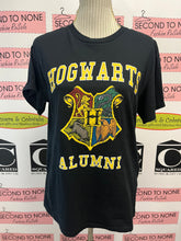 Cargar imagen en el visor de la galería, Men's Harry Potter Shirts (3 Options)