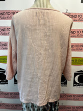 Load image into Gallery viewer, Papa 100% Cotton Pink Top (Size S)