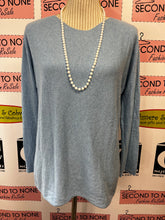 Cargar imagen en el visor de la galería, Made in Italy Wool/Cashmere/Silk Top (Size M)