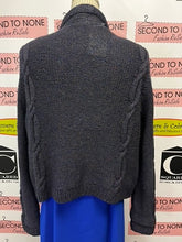 Load image into Gallery viewer, Handmade Chunky Knit Sweater (Size L)
