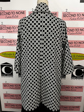 Load image into Gallery viewer, Joseph Ribkoff B&W Geometric Print Dress Coat (Size 20)