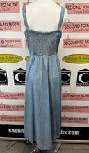 Load image into Gallery viewer, Caslon Denim Dress (Size M)