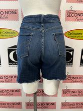 Load image into Gallery viewer, Levi's Denim Cut Off Shorts (Size 10)