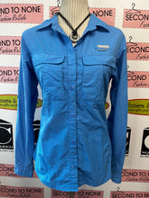 Load image into Gallery viewer, Columbia Omni-Shield Long Sleeve (Size L)