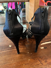 Cargar imagen en el visor de la galería, Zapatos Marrones Tacones Brillantes (Talla 6)