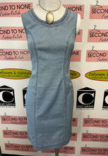 Load image into Gallery viewer, Vintage Light Wash Denim Dress (Size XS)