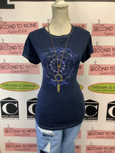 Load image into Gallery viewer, NWT Olsen Europe Cotton Navy Graphic Tee (Size XS/4)