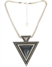 Cargar imagen en el visor de la galería, Large Triangle Stone & Rhinestone Necklace (2 Colors)