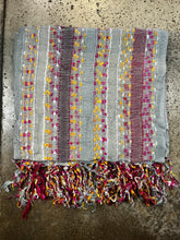 Cargar imagen en el visor de la galería, Indian Slub Scarf (8 Colours)