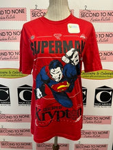 Cargar imagen en el visor de la galería, Men's Superman Tees (3 Options)