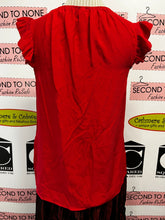 Charger l'image dans la galerie, NWT Red Ruffle Tank (Size XS)