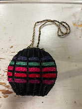 Charger l'image dans la galerie, Vintage Wicker Crossbody Purse