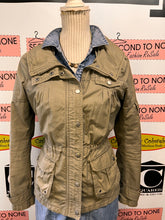 Cargar imagen en el visor de la galería, Divided Utility Jacket (Size 4)