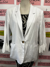 Load image into Gallery viewer, Cece White Linen Blazer (Size XL)