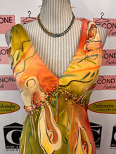 Load image into Gallery viewer, Vintage Alyce Design 100% Silk Gown (Size 10)