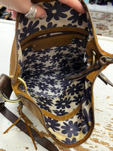 Load image into Gallery viewer, Nino Bossi Leather Manhattan Maven Crossbody