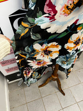Load image into Gallery viewer, Artizan Floral Hi-Lo Dress (Size XS)