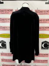 Load image into Gallery viewer, Vintage Black Crushed Velvet Cardigan (Size M)