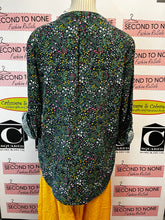 Load image into Gallery viewer, NWT Chaps Floral Top (Size L)