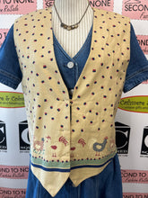 Load image into Gallery viewer, Vintage Birds & Chickens Reversible Vest (Size L/XL)