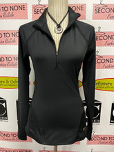 Cargar imagen en el visor de la galería, Under Armour Cutout Back Top (Size S)