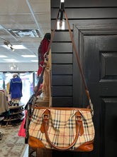 Charger l'image dans la galerie, Authentic Burberry Haymarket Check Satchel Bag