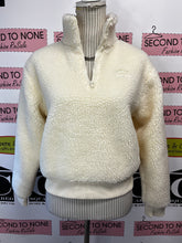 Charger l'image dans la galerie, TEAMLTD Sherpa Fleece Cropped Sweater (Size S)