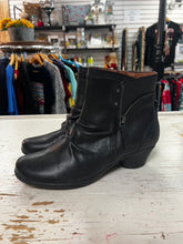 Load image into Gallery viewer, Cobb Hill Laurel Black Leather Booties (Size 7)