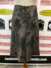 Cargar imagen en el visor de la galería, Bob Mackie Jacket + Skirt Set (Size 4)