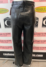 Cargar imagen en el visor de la galería, NWT Wilfred Melina Black Faux Leather Pants (Size 4)